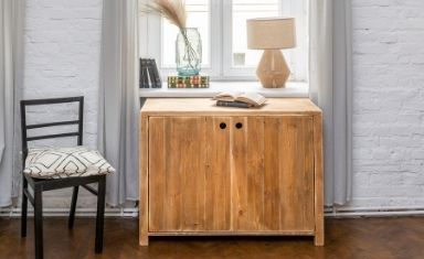 Sideboard / Chest of drawers
