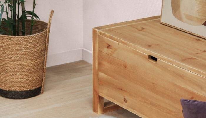 5 good reasons to buy solid wood furniture for your home